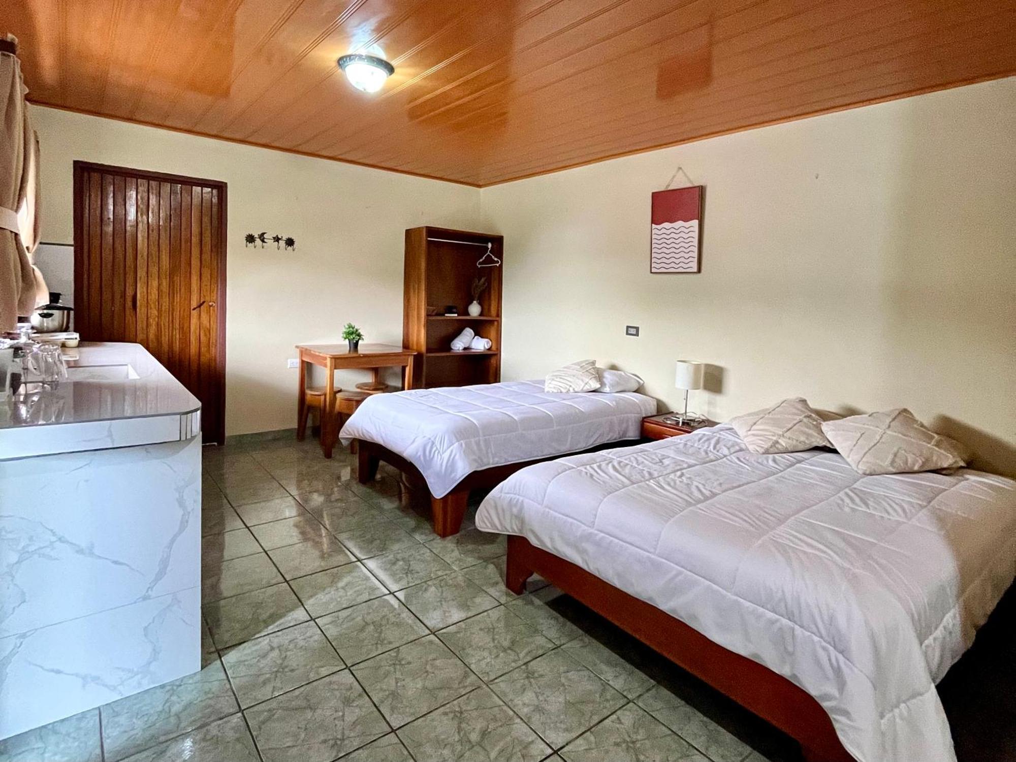 Los Tucanes Lodging El Castillo Esterno foto